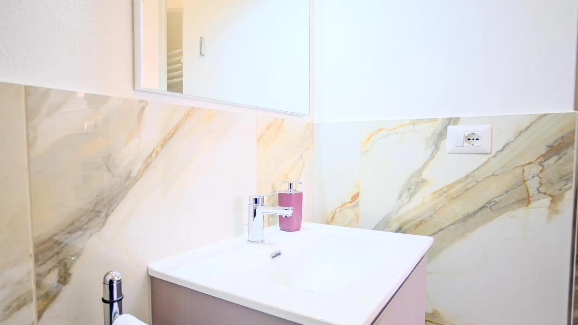 Apartment Cavour - Boutique Home In Florence Italy